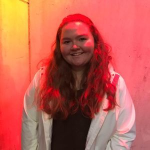 Meet your Posher, Holly